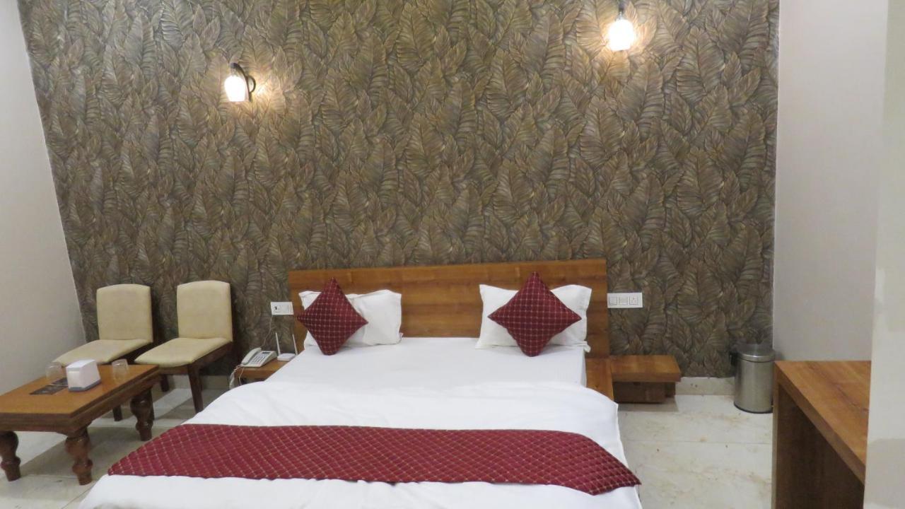 Raja Ji Hotels & Restaurant Jind Dış mekan fotoğraf