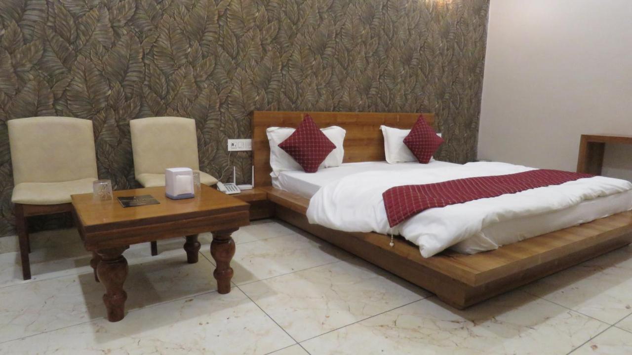 Raja Ji Hotels & Restaurant Jind Dış mekan fotoğraf